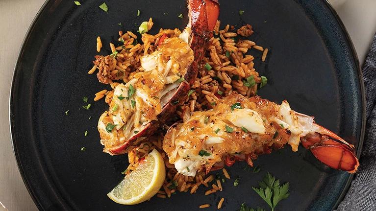 https://assets.omahasteaks.com/transform/21899fca-598d-423d-b560-22e14516301a/flex_recipe_stuffedlobstertails?io=transform:crop,width:1600,height:1600&io=transform:fill,width:394,height:216,gravity:center