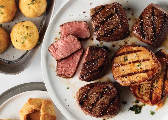 Omaha Steaks, Display