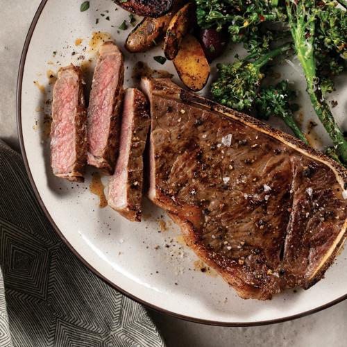 Bone-In New York Strips 4 Pieces 10 oz Per Piece